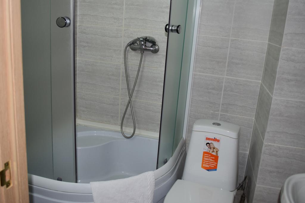 Bayterek Hotel Astaná Habitación foto